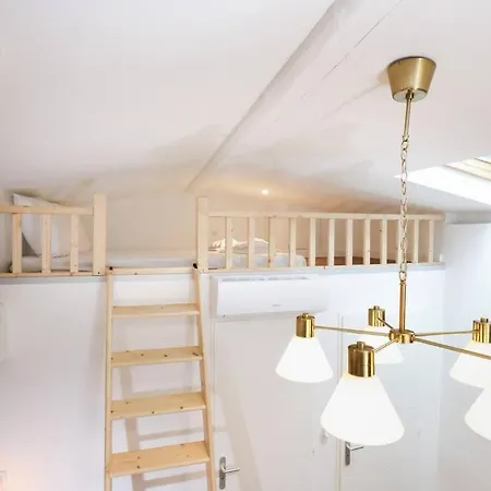 Apartamento Le Palais D'alienor - Parking Gratuit Carcassonne